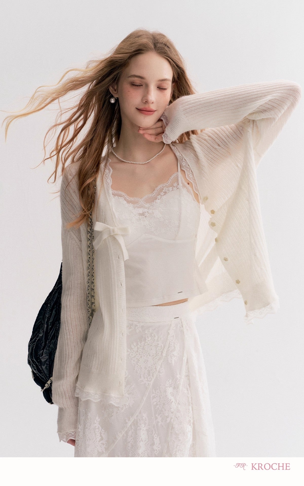 Kroche Oversized V-Neck Long-Sleeve Cardigan
