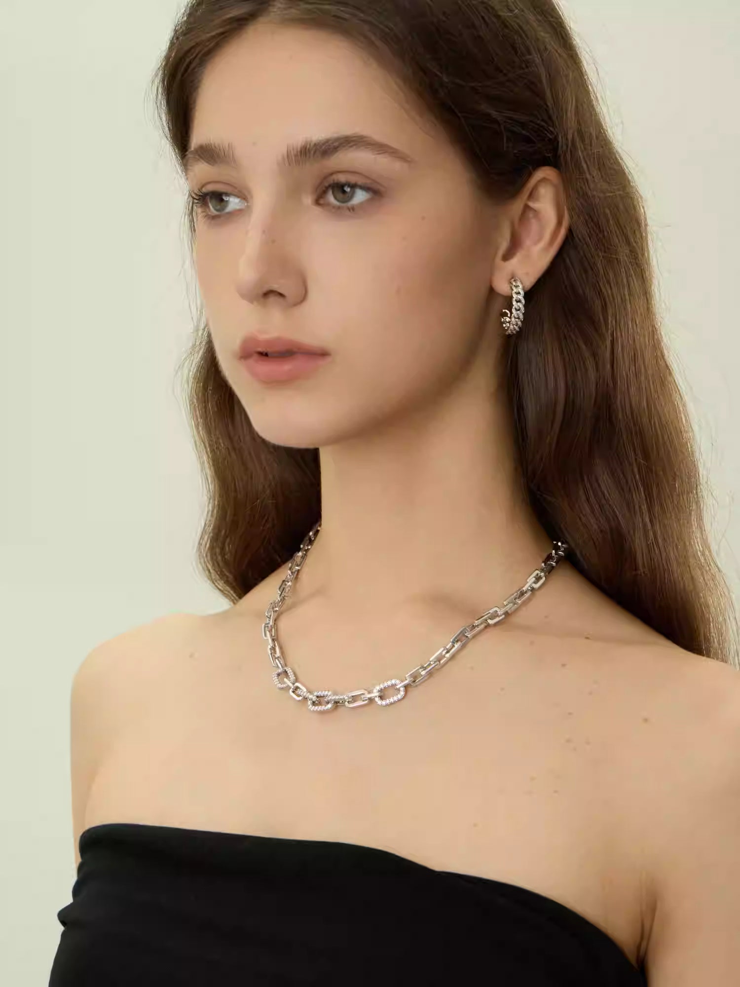 ARSIS Cuban minimalist necklace