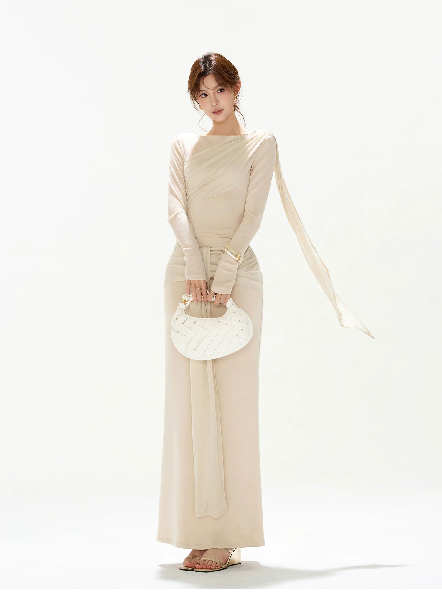 CYNR Slim fit pleated ribbon top + tied long skirt