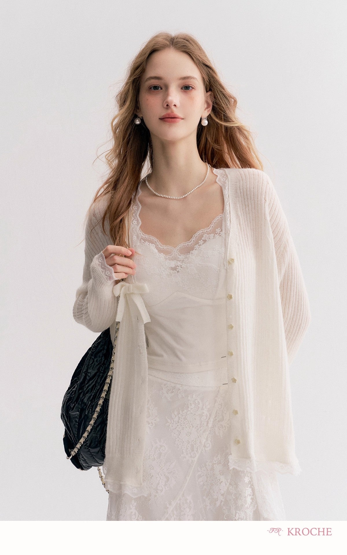 Kroche Oversized V-Neck Long-Sleeve Cardigan