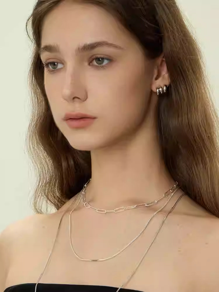 ARSIS Y-shaped simple necklace