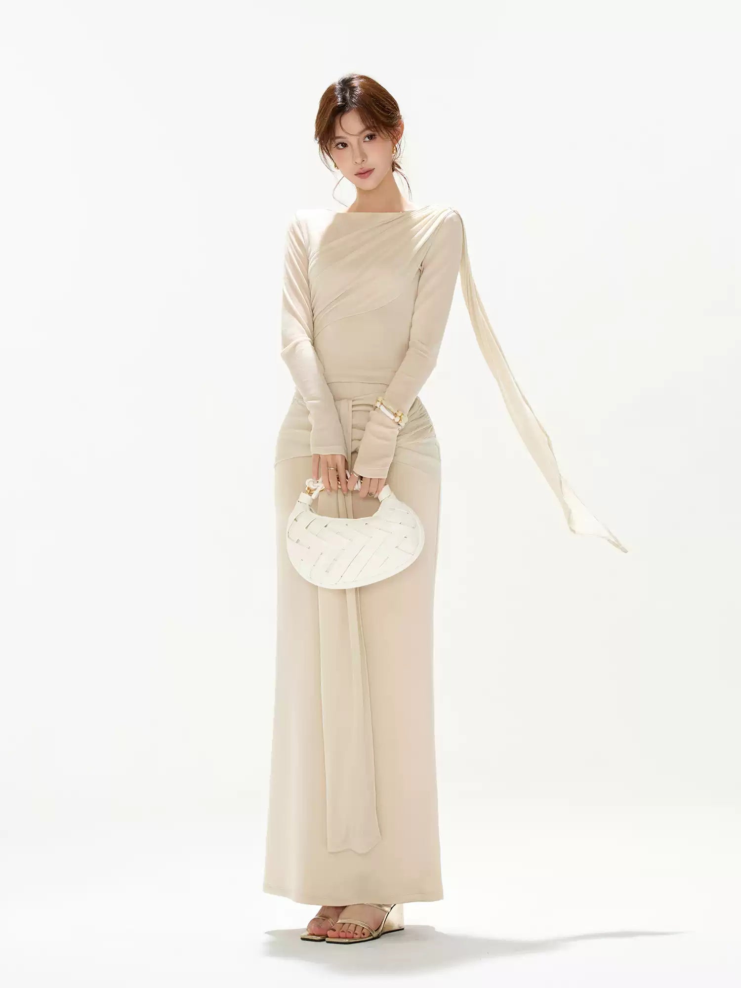 CYNR Slim fit pleated ribbon top + tied long skirt