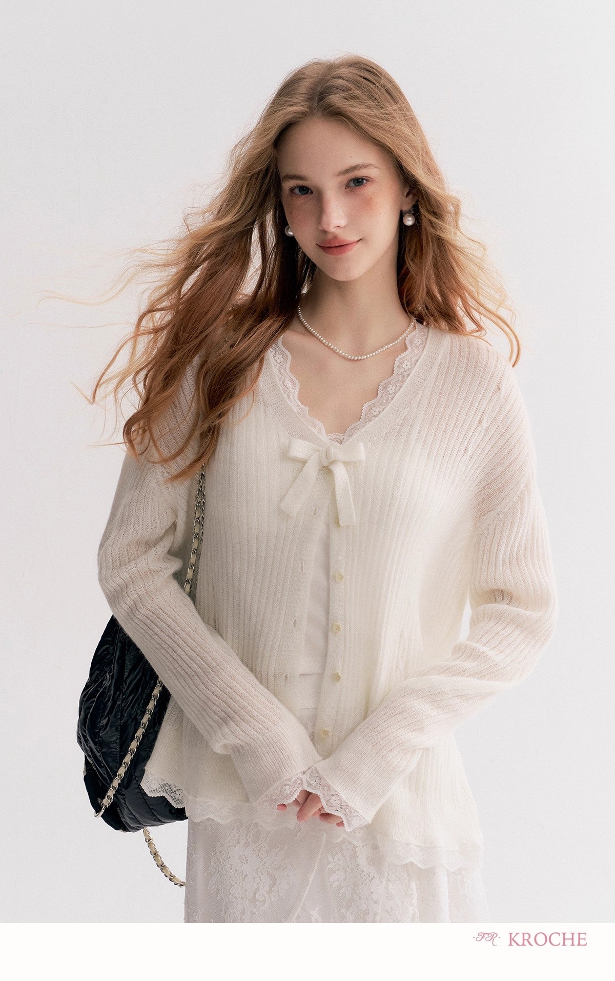 Kroche Oversized V-Neck Long-Sleeve Cardigan