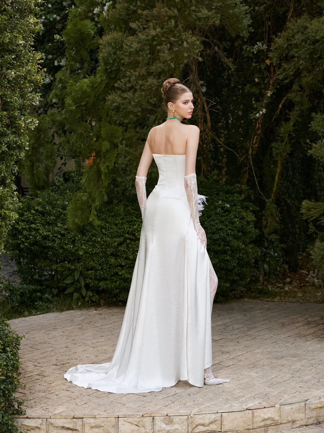 Glam Doll Viena dress no gloves