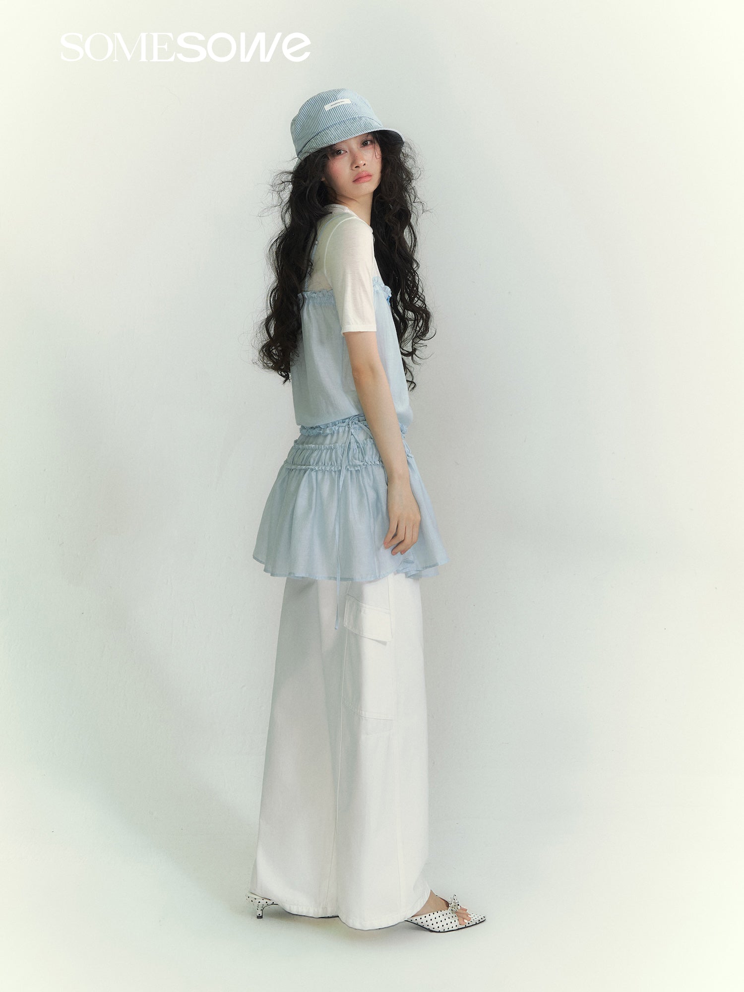 SOMESOWE S2609067&S2609068 Wool high neck T-shirt + Lace patchwork camisole dress