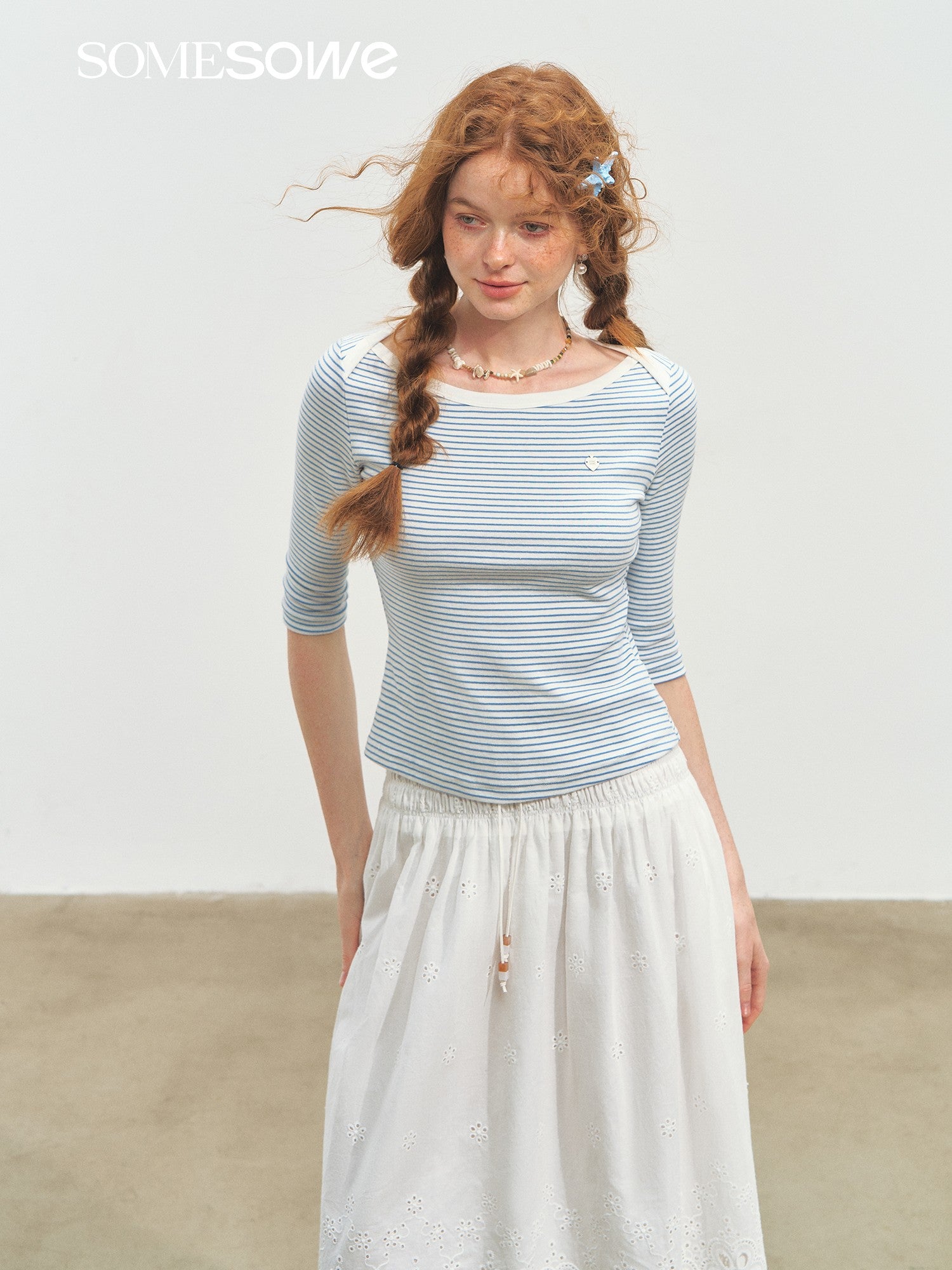 SOMESOWE S2508154 Envelope collar mid sleeve striped T-shirt