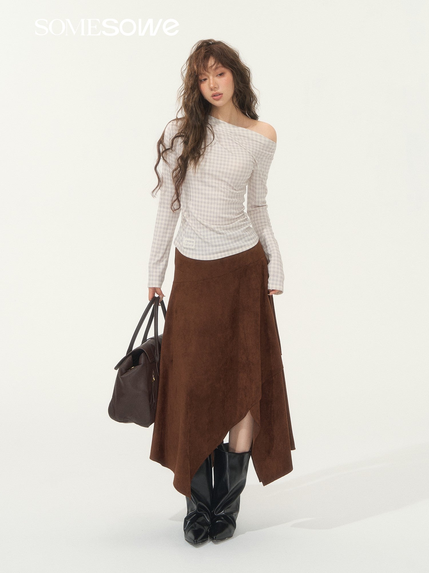 SOMESOWE S2508260 Velvet plaid diagonal shoulder pleated long sleeved T-shirt