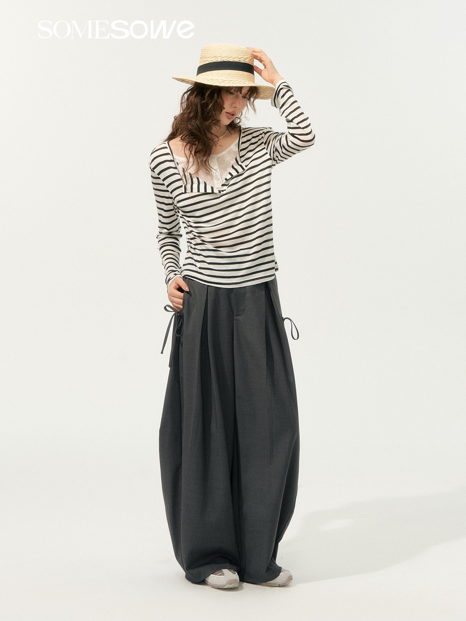 SOMESOWE S2508183 Striped long sleeved T-shirt