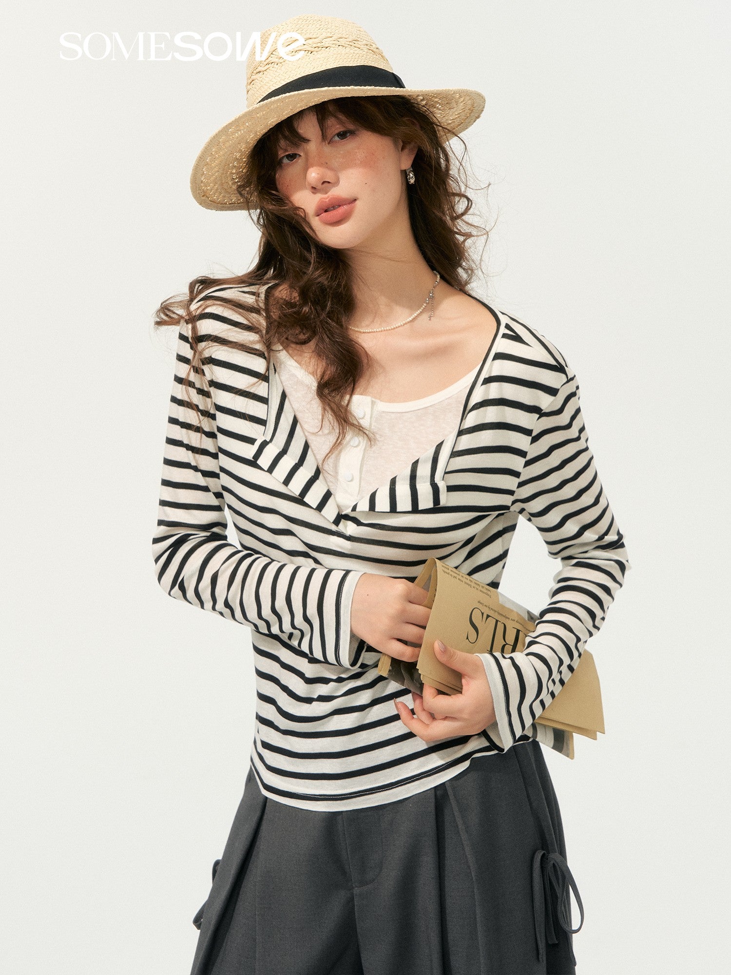 SOMESOWE S2508183 Striped long sleeved T-shirt