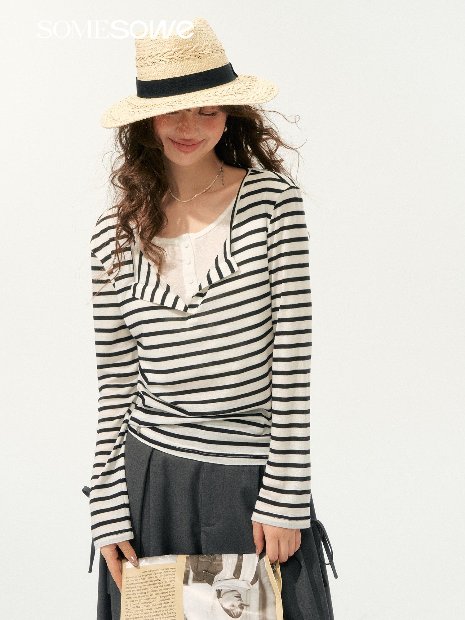 SOMESOWE S2508183 Striped long sleeved T-shirt