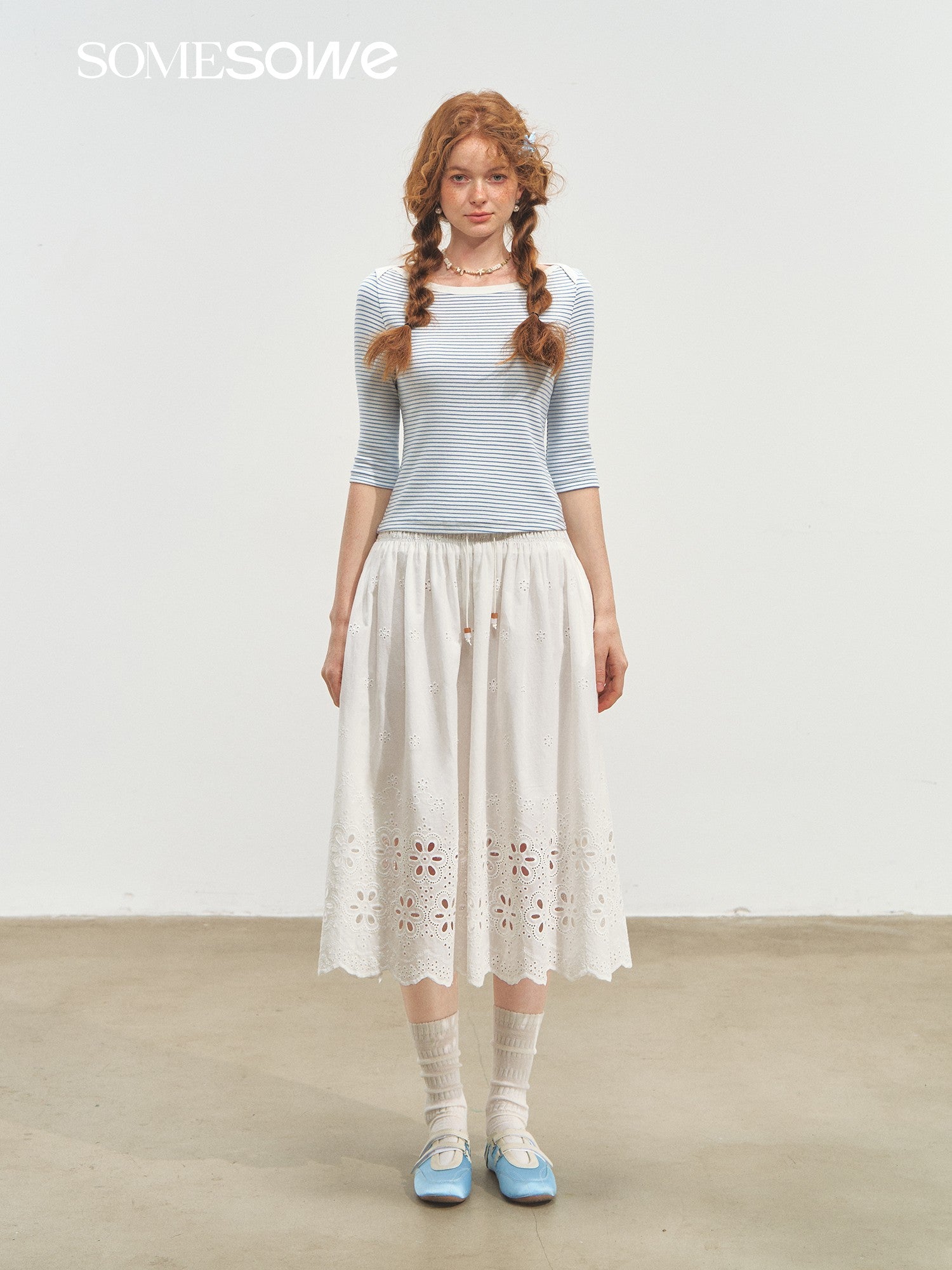 SOMESOWE S2508154 Envelope collar mid sleeve striped T-shirt