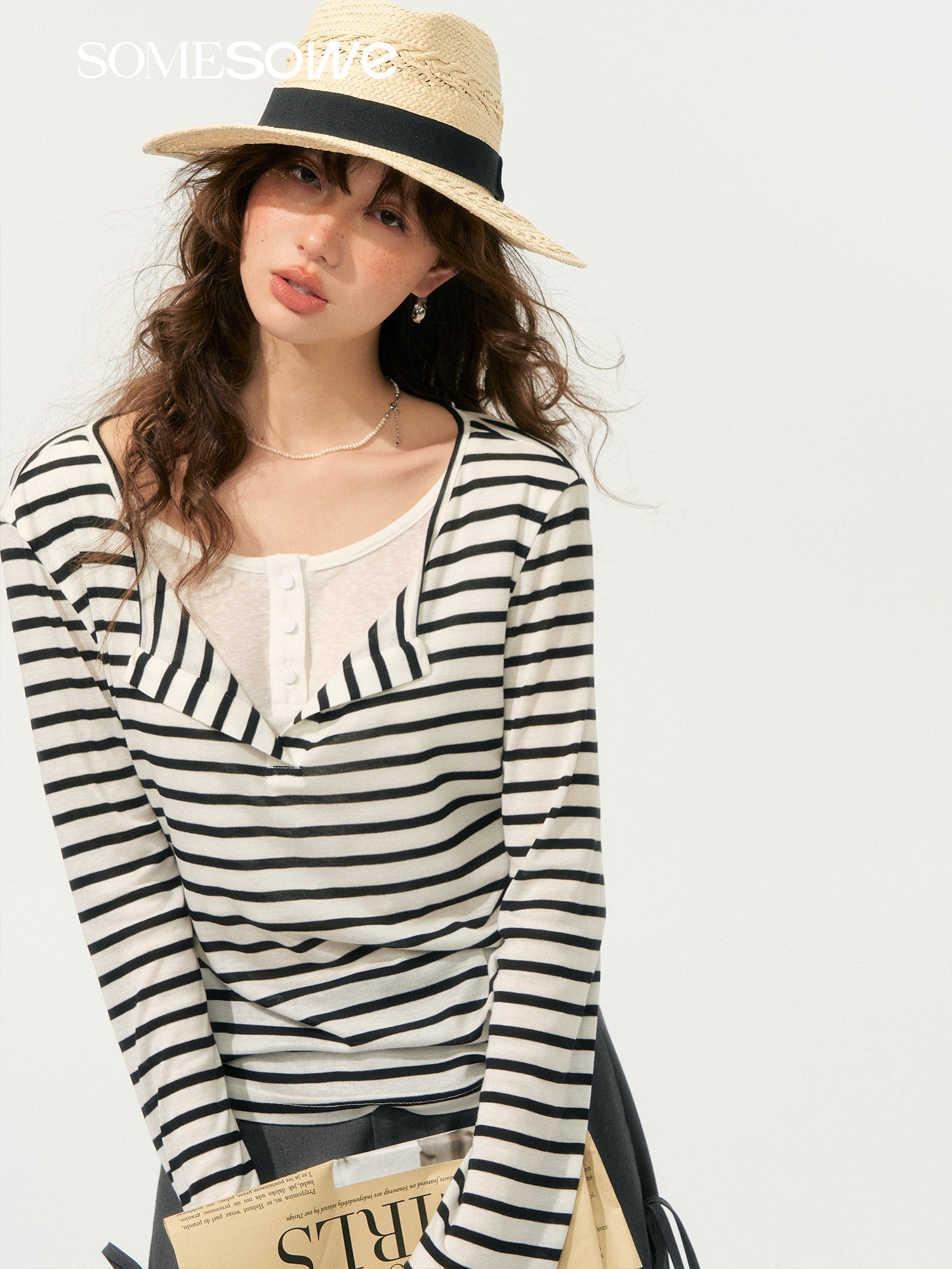 SOMESOWE S2508183 Striped long sleeved T-shirt