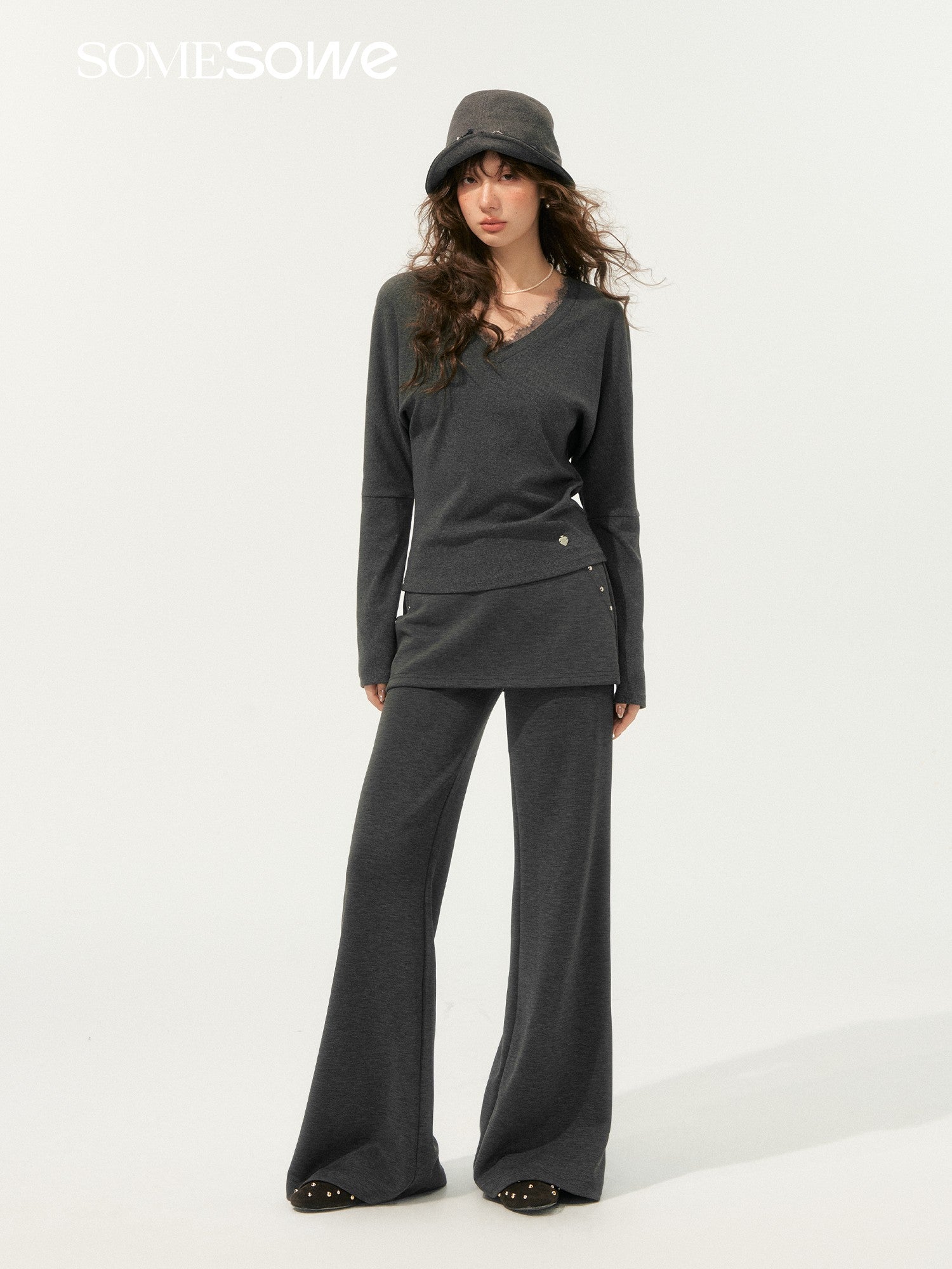 SOMESOWE S2508189&S2508190 Lazy style bat sleeve V-neck top + pants set