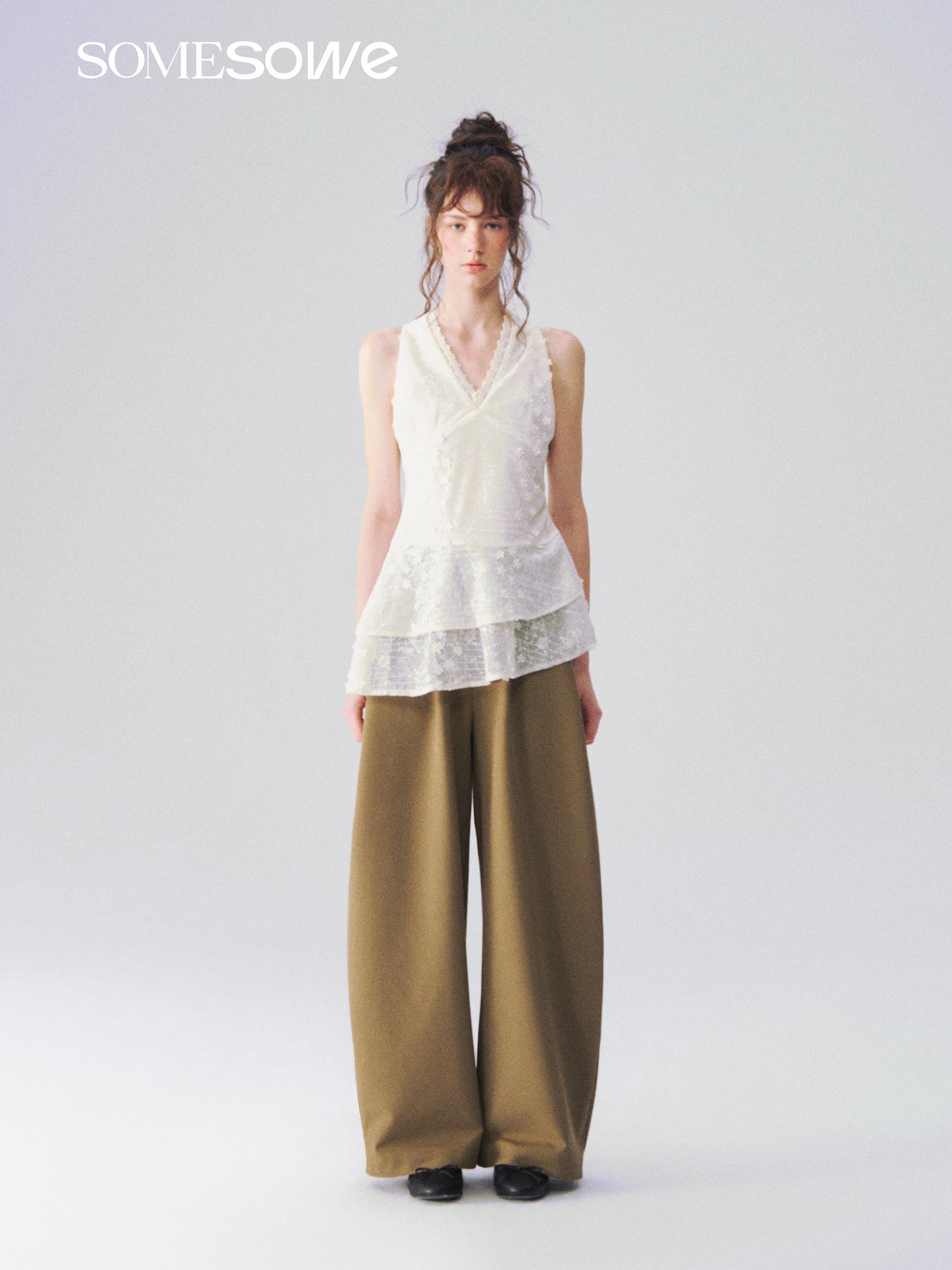 SOMESOWE S2609110 Hollow jacquard V-neck vest