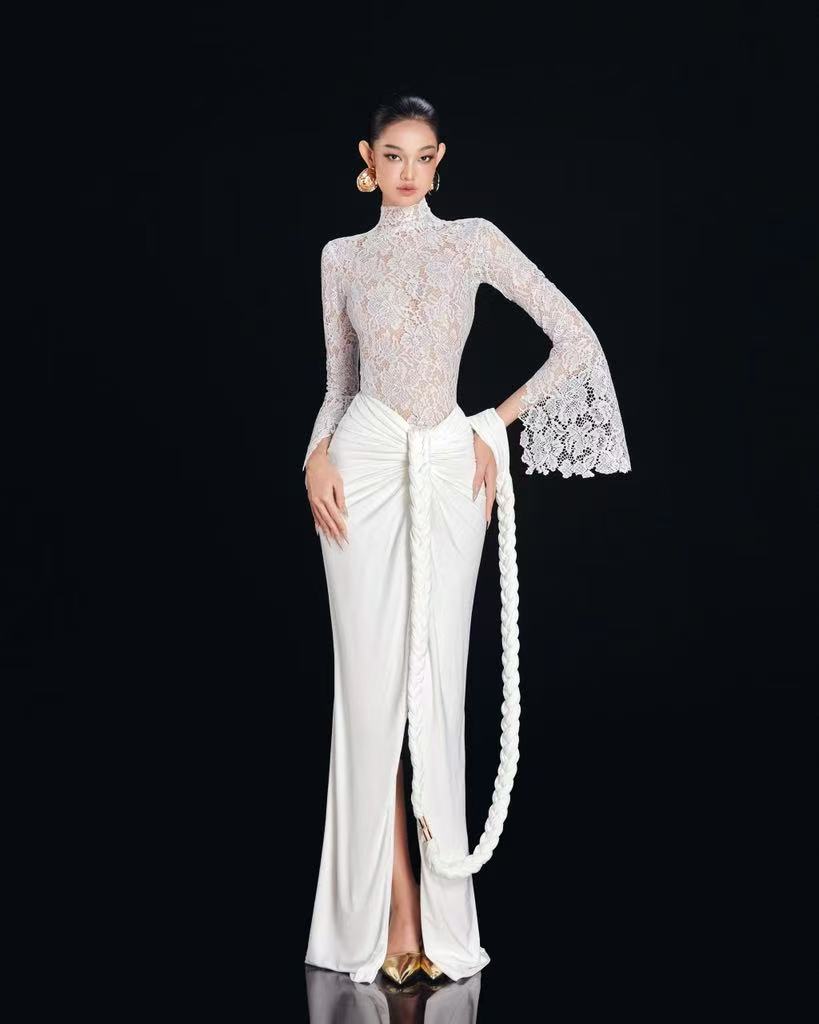MAEL FEMME GWEN LACE BODYSUIT & SADIE SKIRT(2 colors)