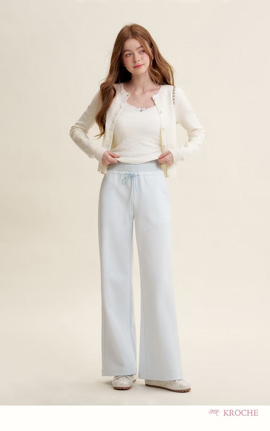 Kroche Embroidered pearl round neck cardigan (2color)