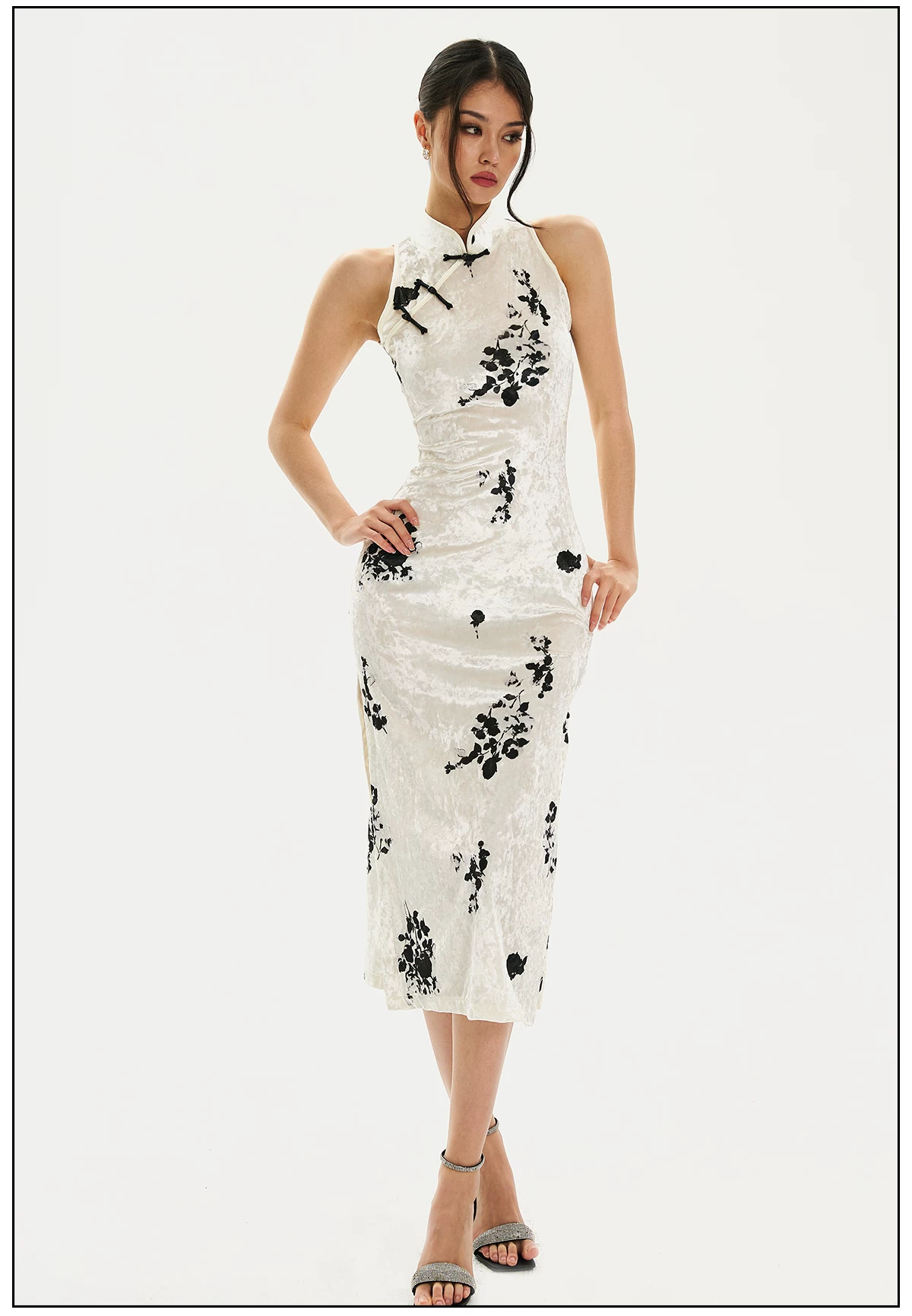 FIND YA WINGS Ink Wash Velvet Midi Cheongsam