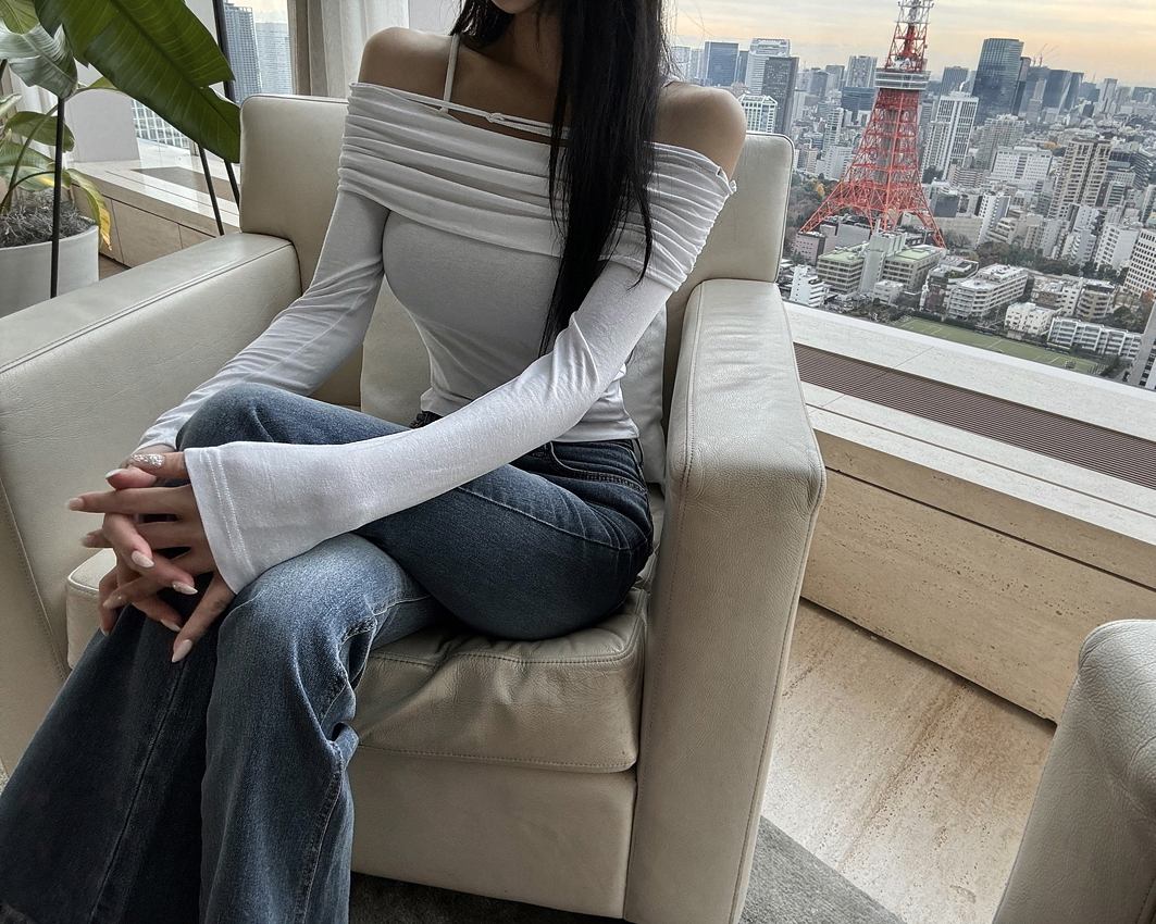 Guse Off-shoulder top(3color)