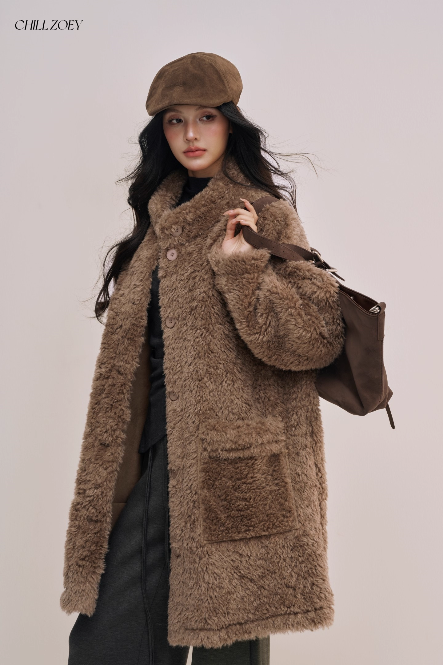 Chill Zoey M690324 Mid-Length Plush Coat(2color)