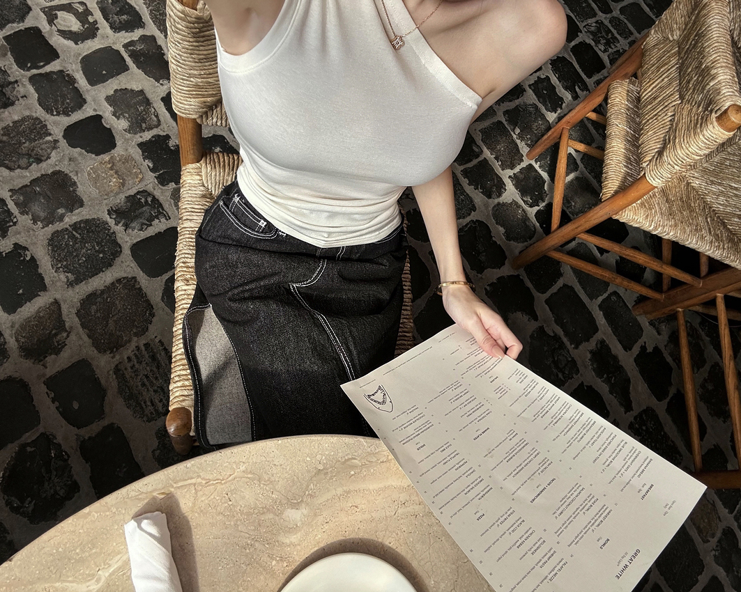 Guse 0ne-shoulder Top(2color)