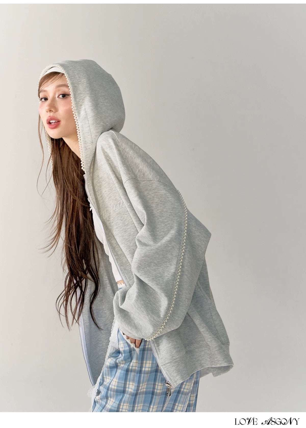 AsGony Grey Oversized Pearl Hoodie 24449