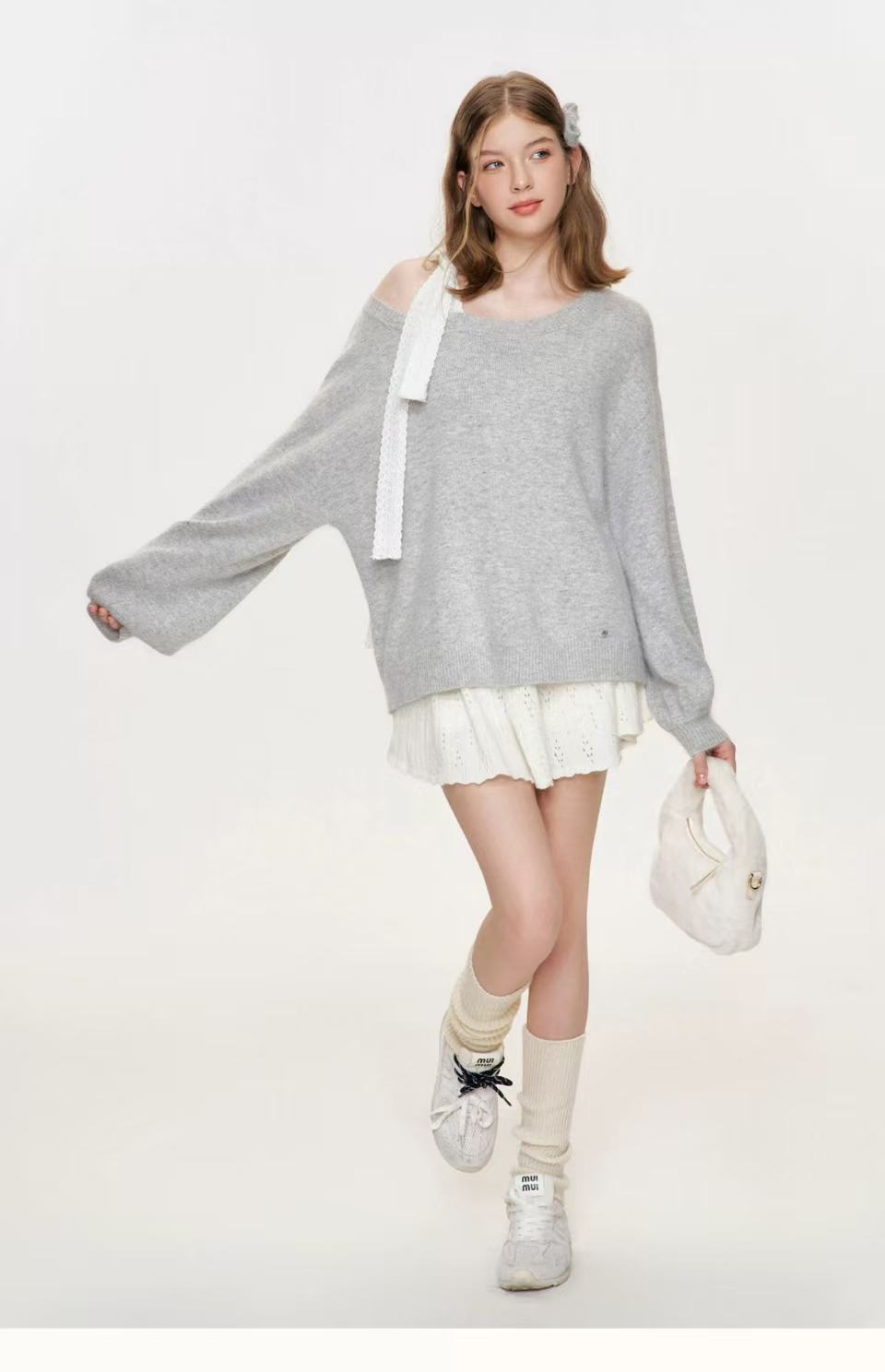 Kroche Lace tie sweater