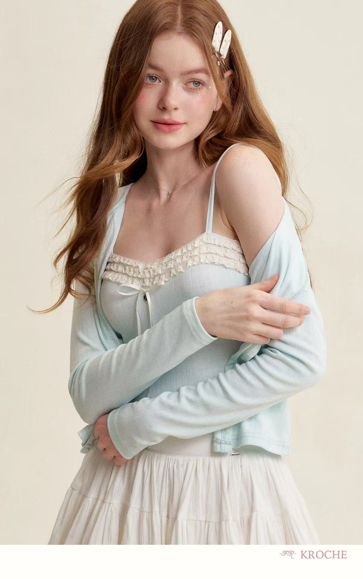Kroche French style lace suspender + cardigan set