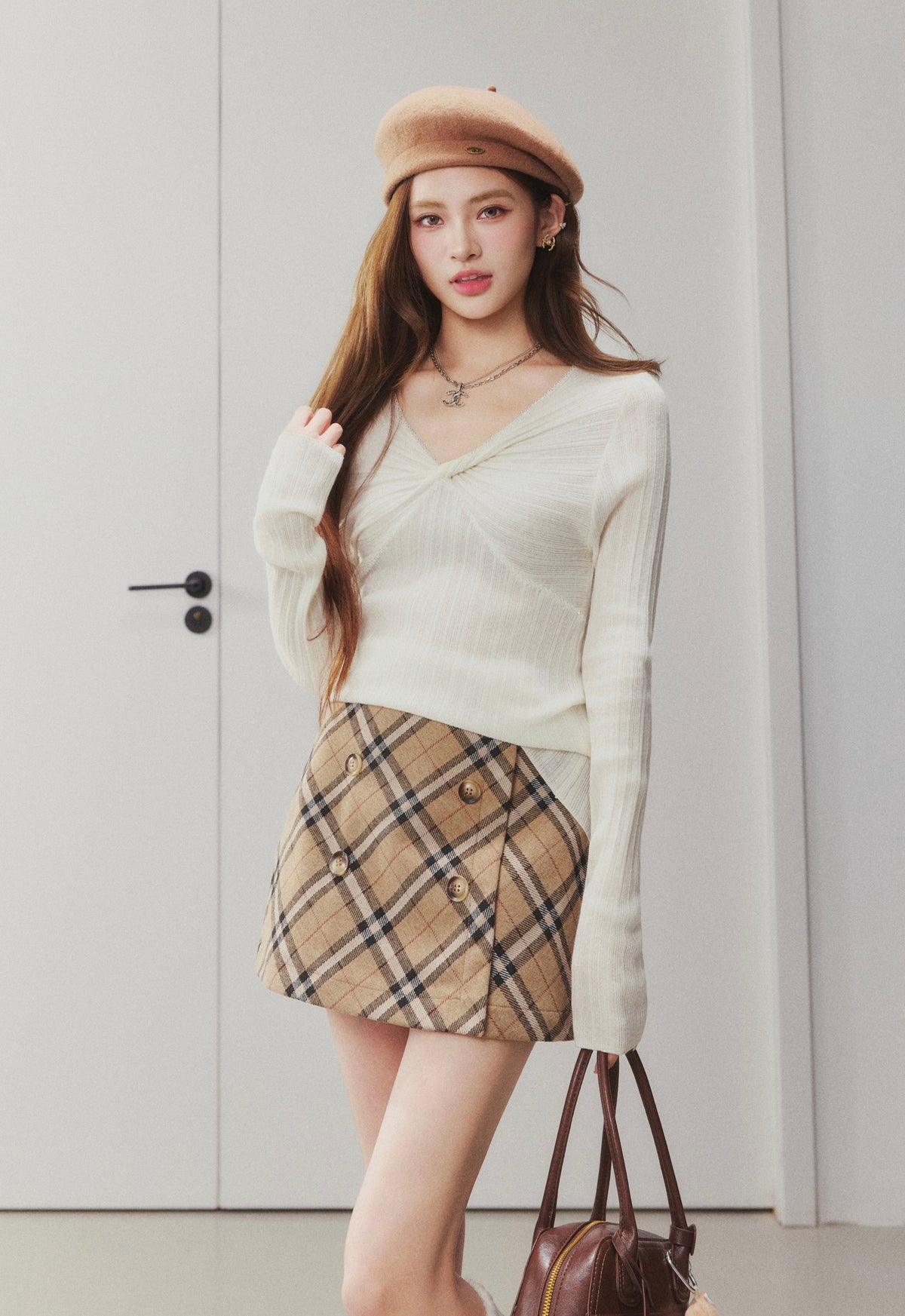 OTEBANBASS Ote260923 Beaded Twist Knot Knit Top