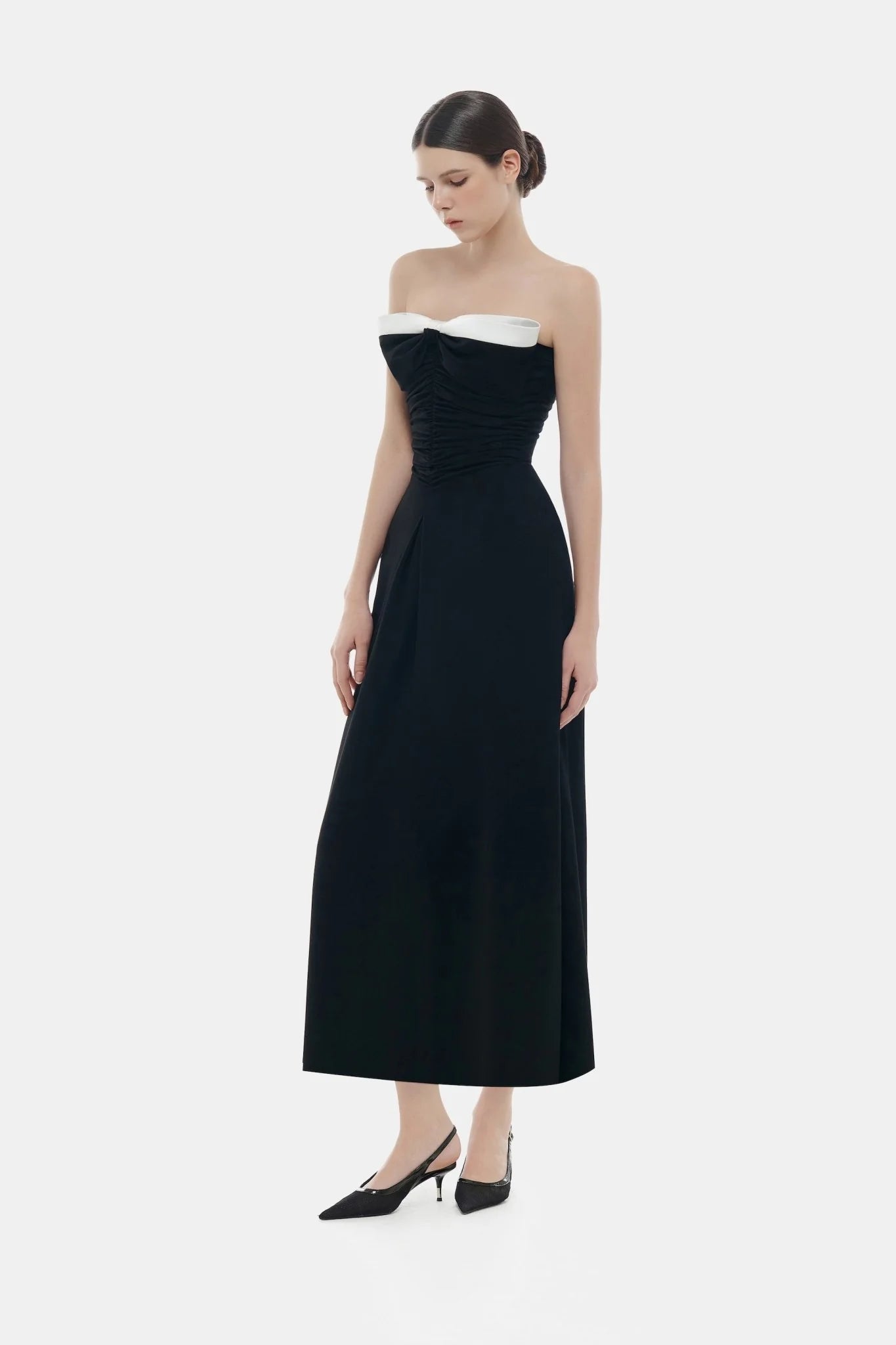 Montsand Black Bow Ruched Midi Dress