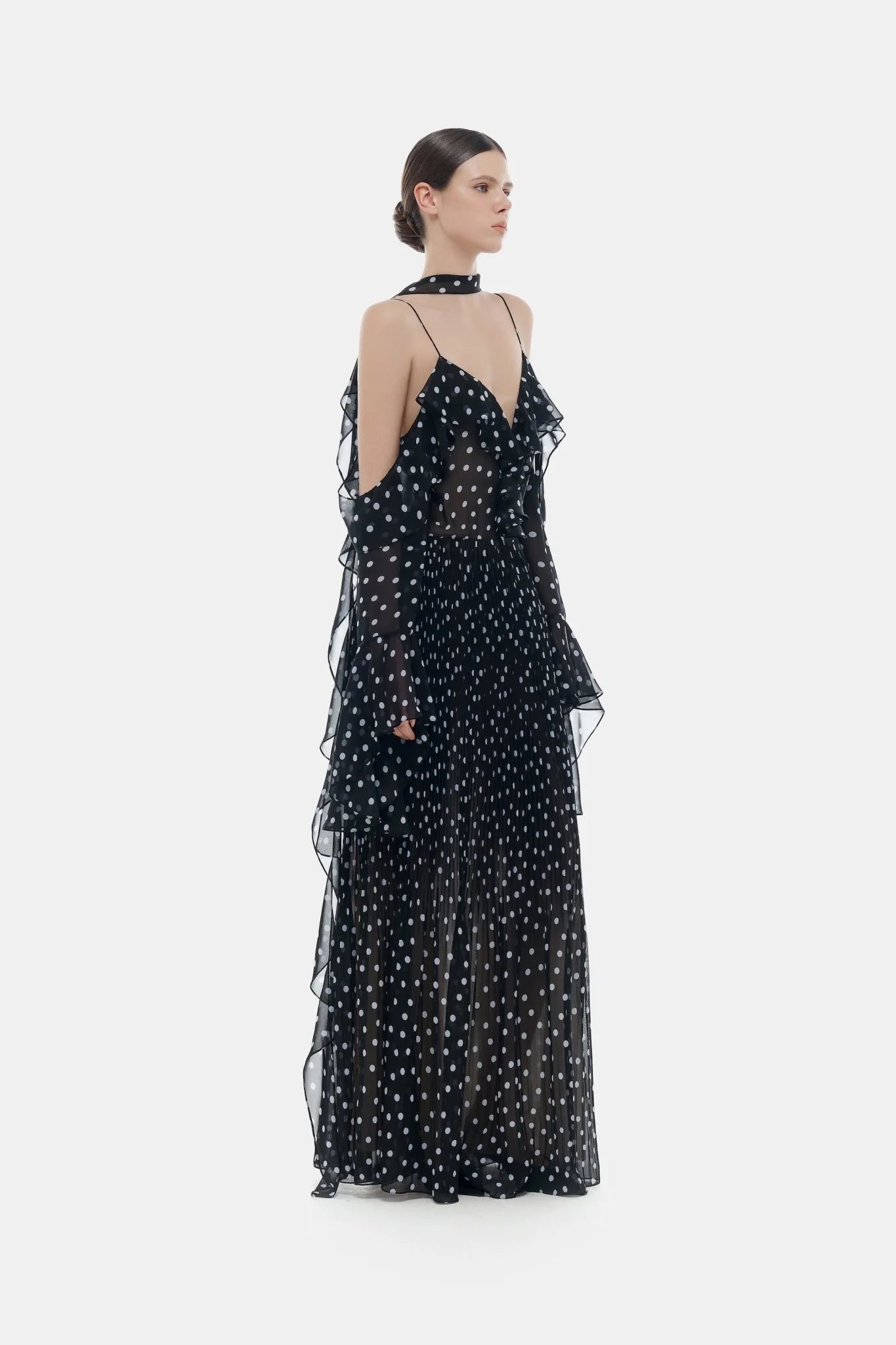 Montsand Black Off-shoulder Flowing Dress