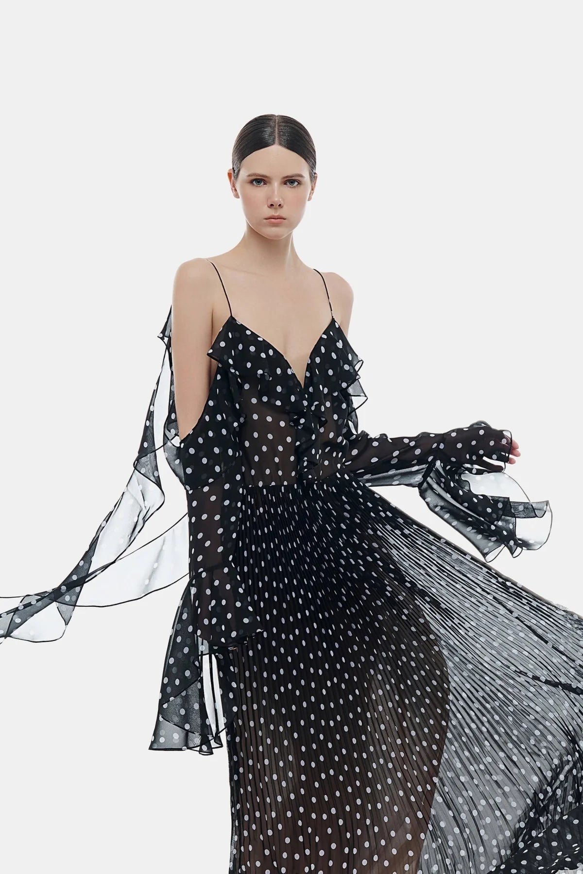Montsand Black Off-shoulder Flowing Dress