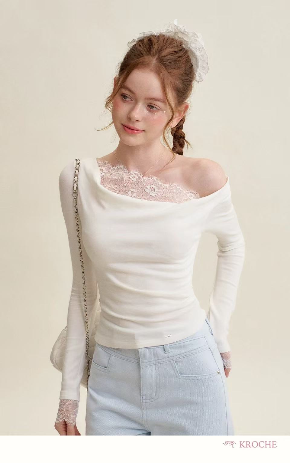 Kroche Slant shoulder pleated T-shirt