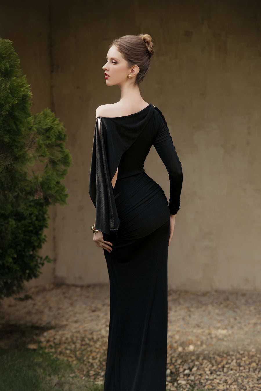 Calista ELORESS Draped One-shoulder Maxi Dress