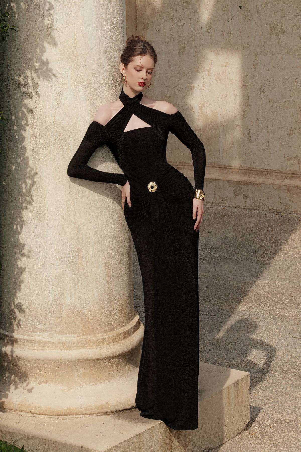 Calista MAELIS Off-shoulder Bodycon Maxi Dress