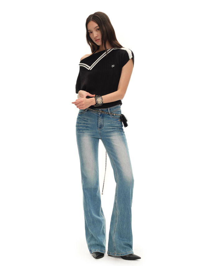 NAWS NAW-T074026 Contrast-Trim Asymmetric Off-Shoulder Striped Top