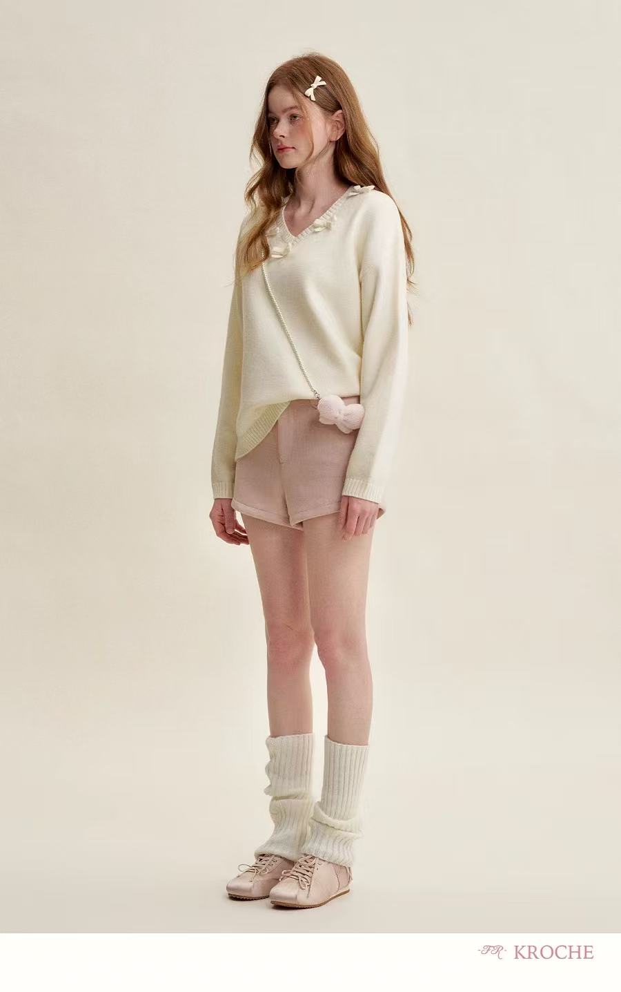 Kroche Bow tie V-neck loose sweater