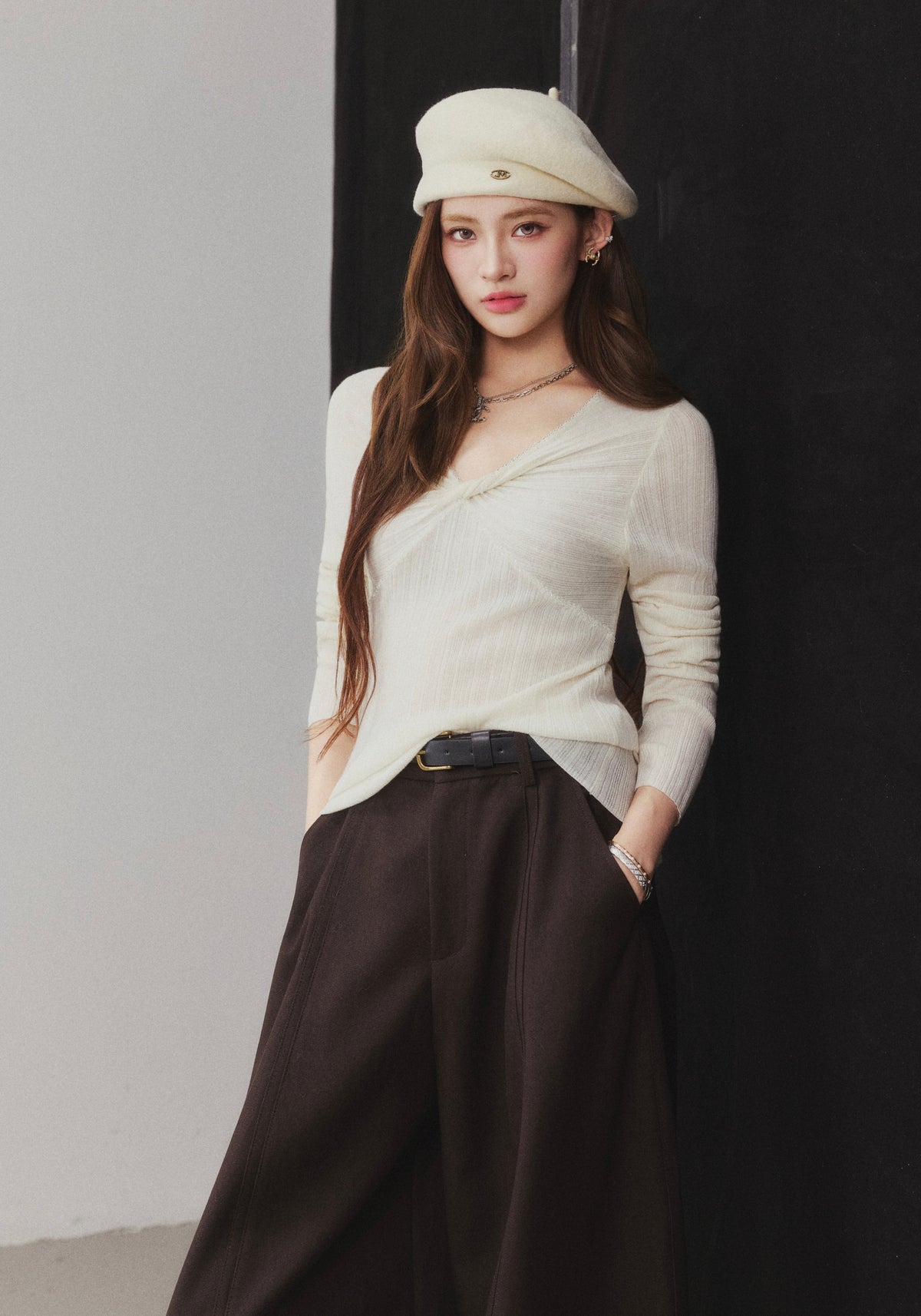 OTEBANBASS Ote260923 Beaded Twist Knot Knit Top