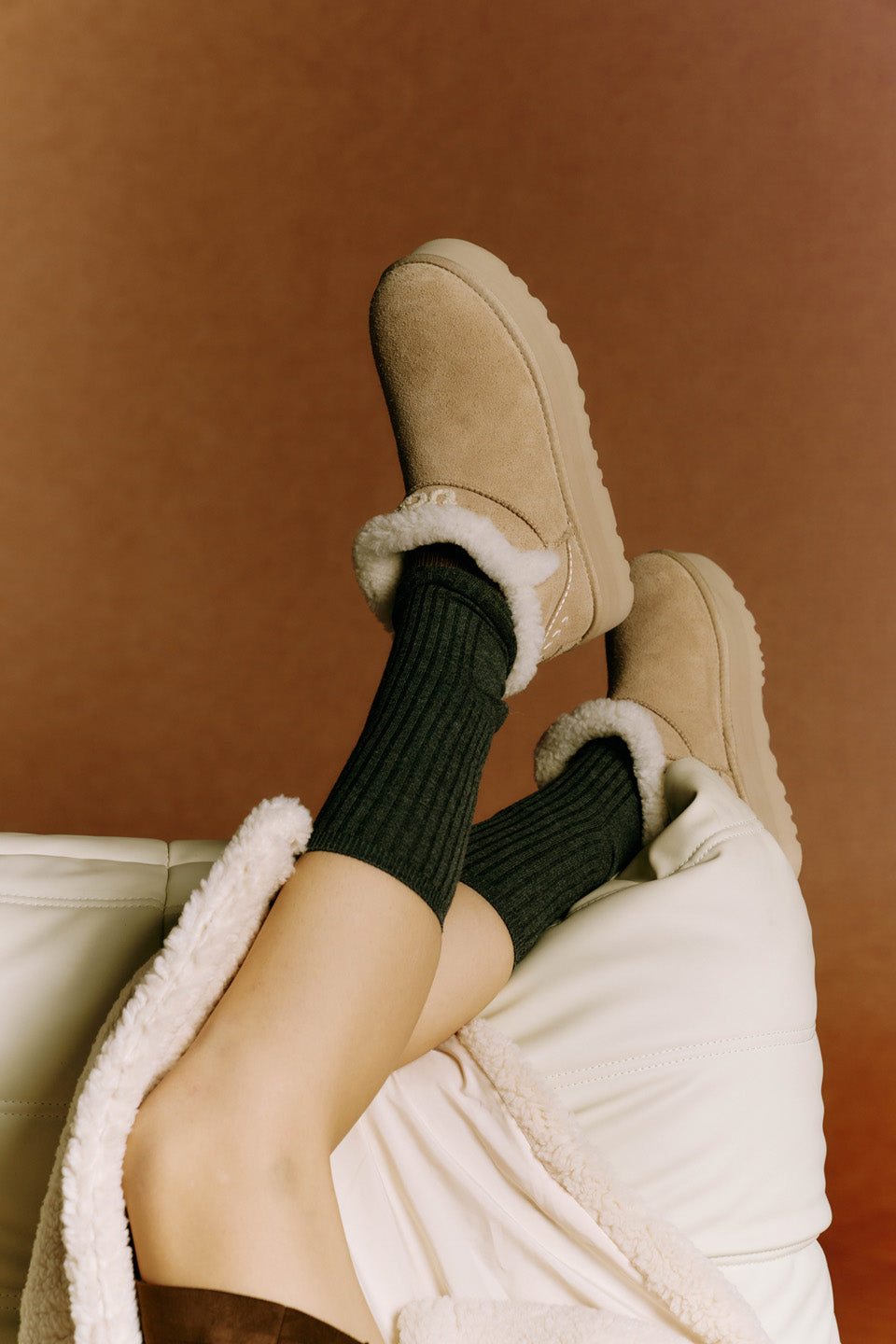 OZLANA UGG OZ0016 FURY ESTELA LOGO ULTRA MINI PLATFORM