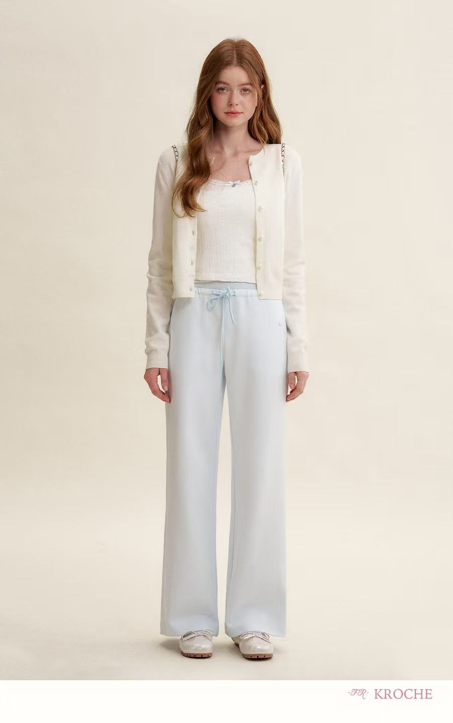 Kroche Embroidered pearl round neck cardigan (2color)