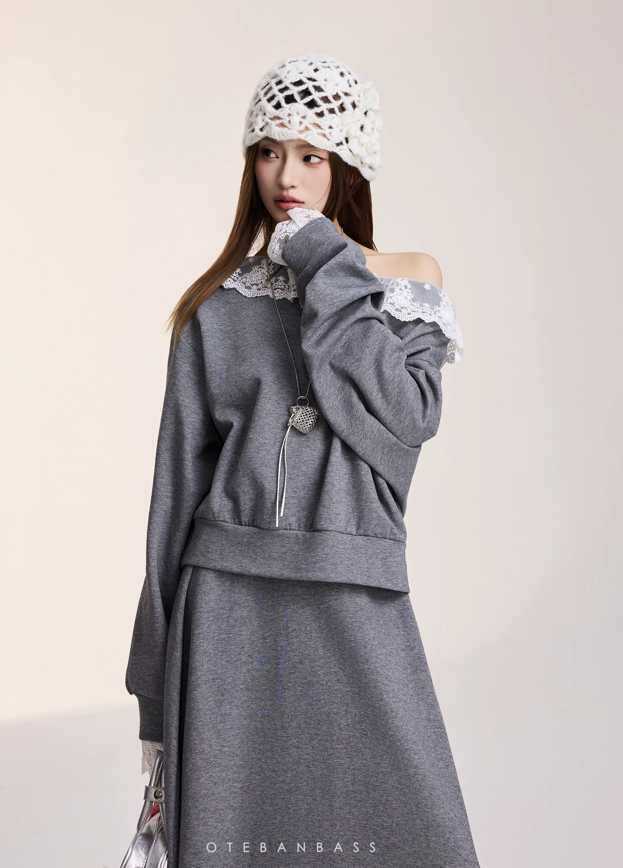 OTEBANBASS Grey Lace-Trim Co-ord Skirt Set
