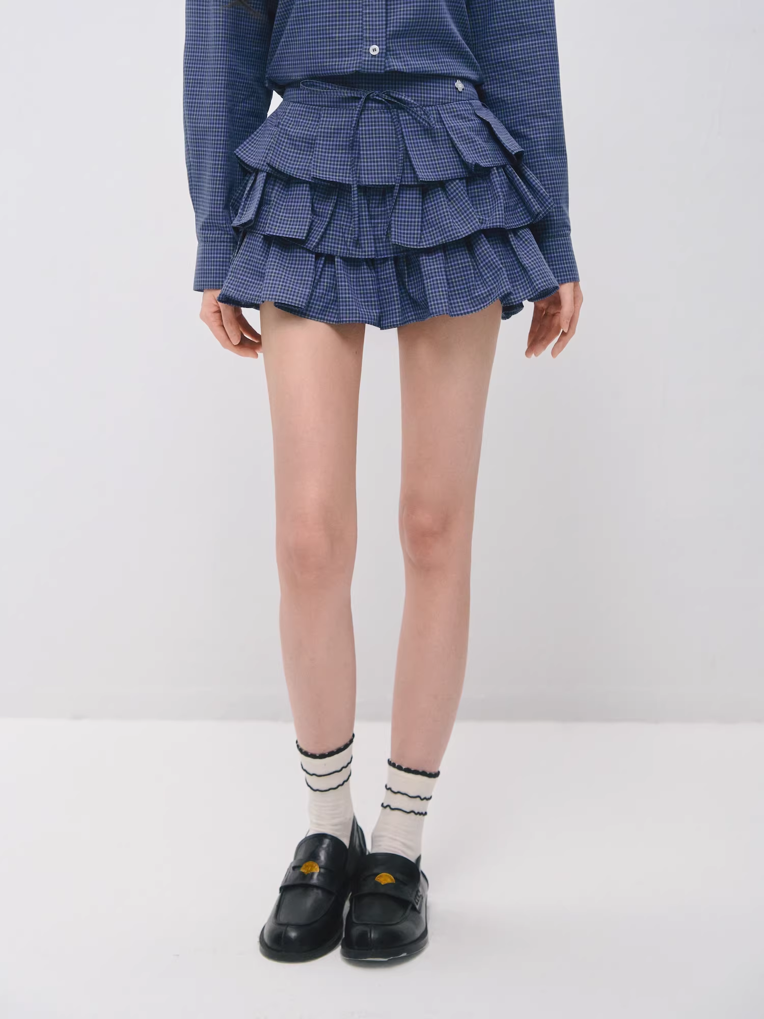 SOMESOWE S2609037/S2609030 Fake two polo collar top + mini cake skirt