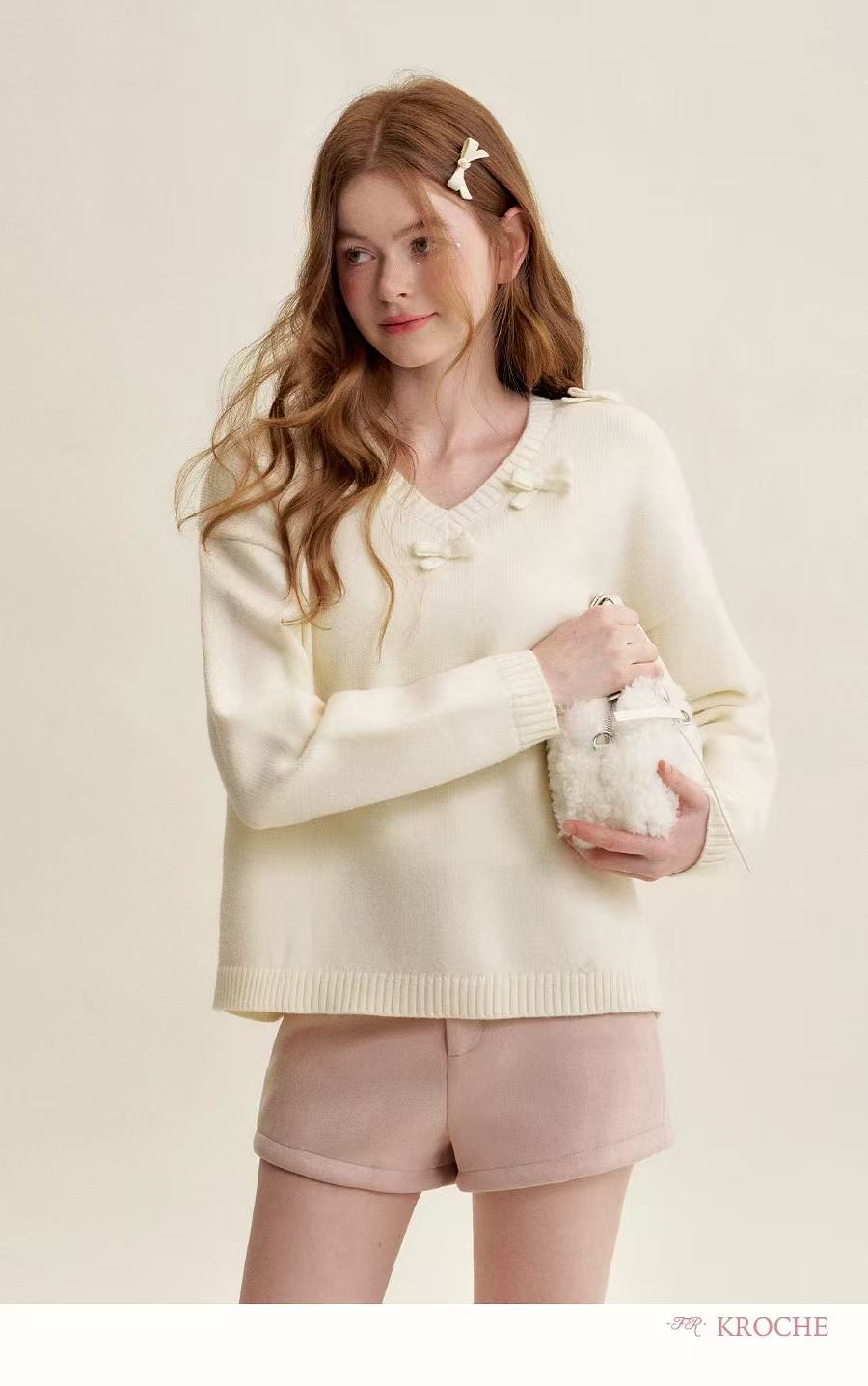 Kroche Bow tie V-neck loose sweater