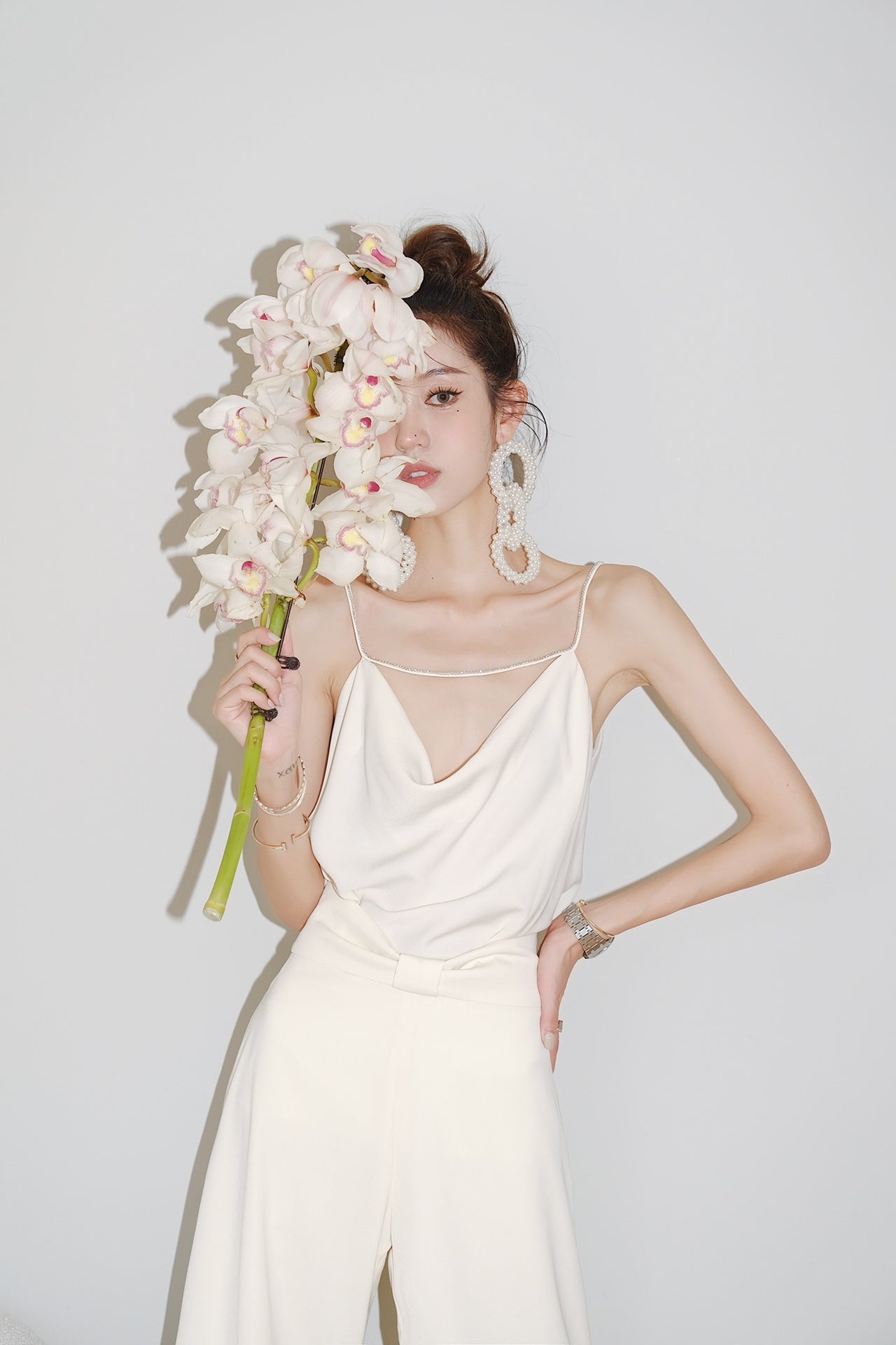 Masion Wester Beige Sling Set