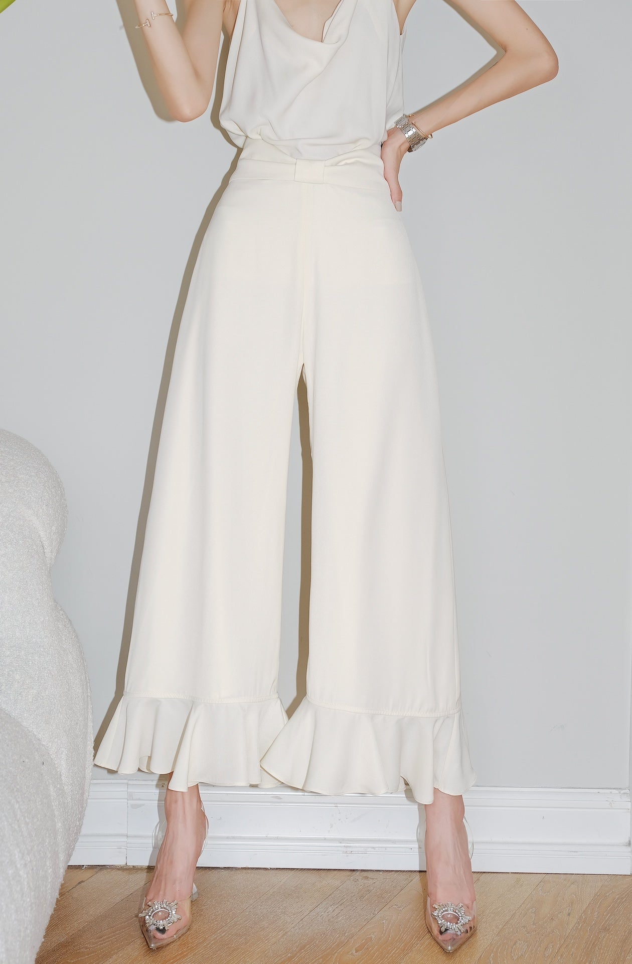 Masion Wester Beige Sling Set