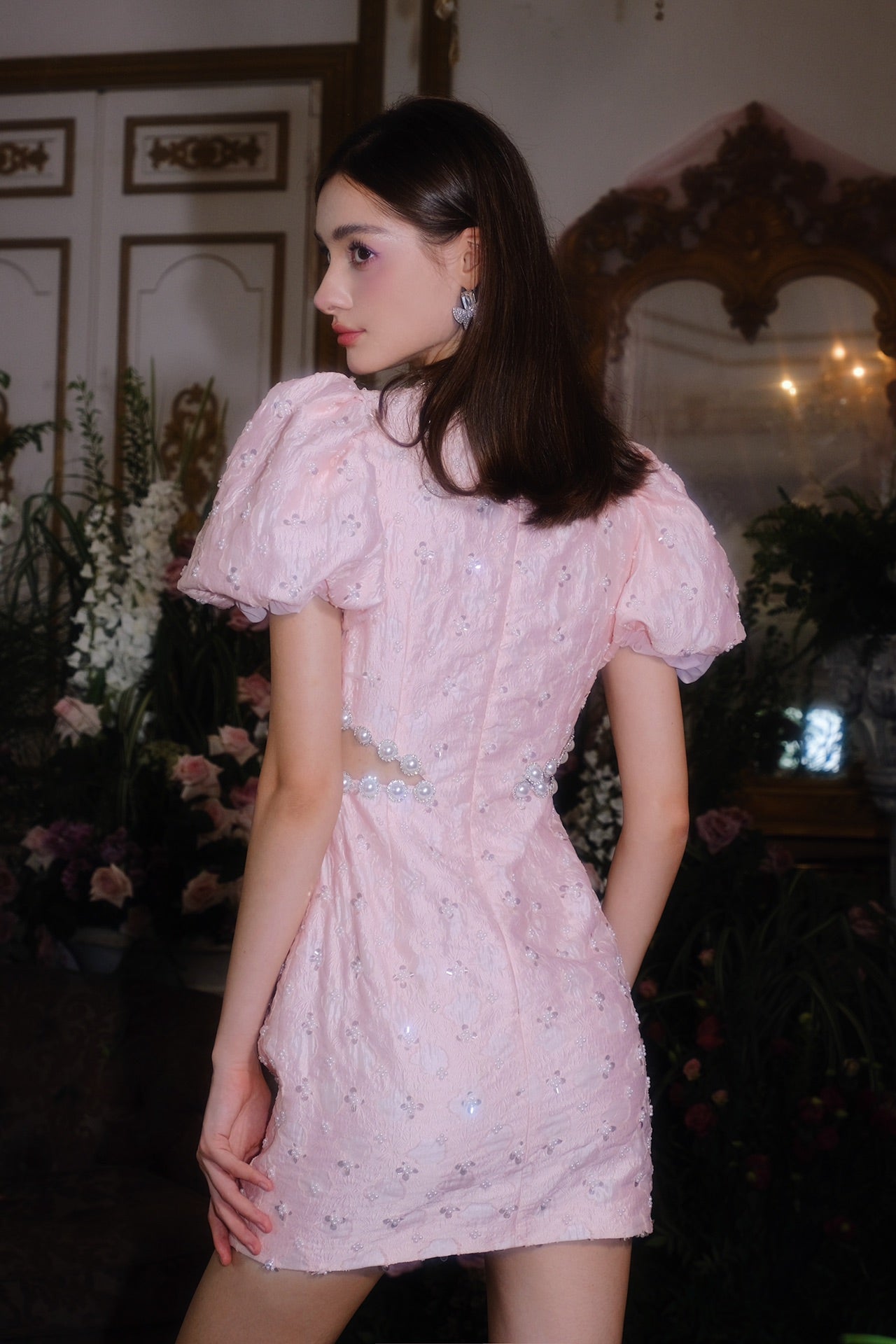 Wardrobes by chen Diamond bubble sleeved V-neck dress