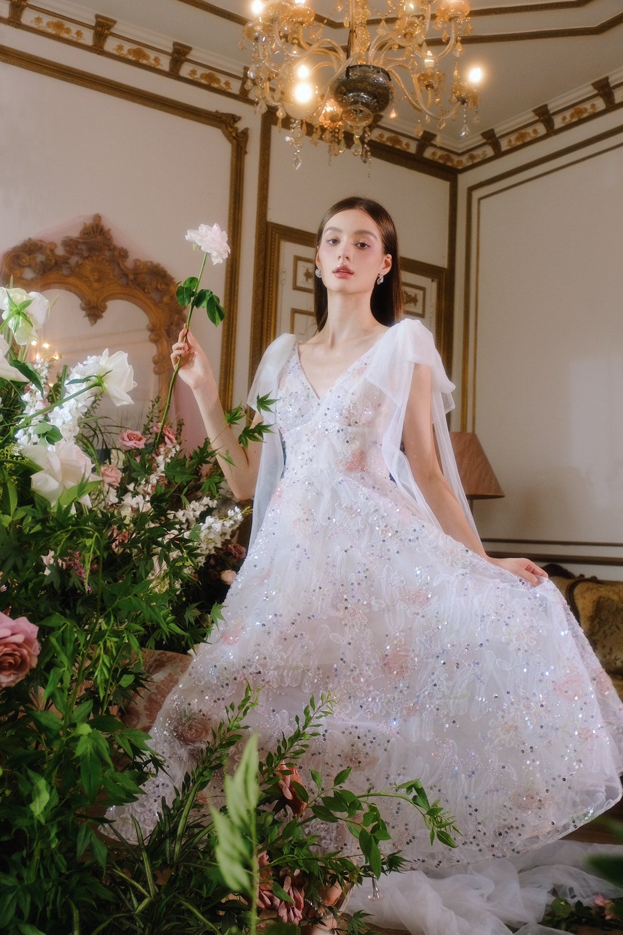 Wardrobes by chen Crystal sequin embroidered dress