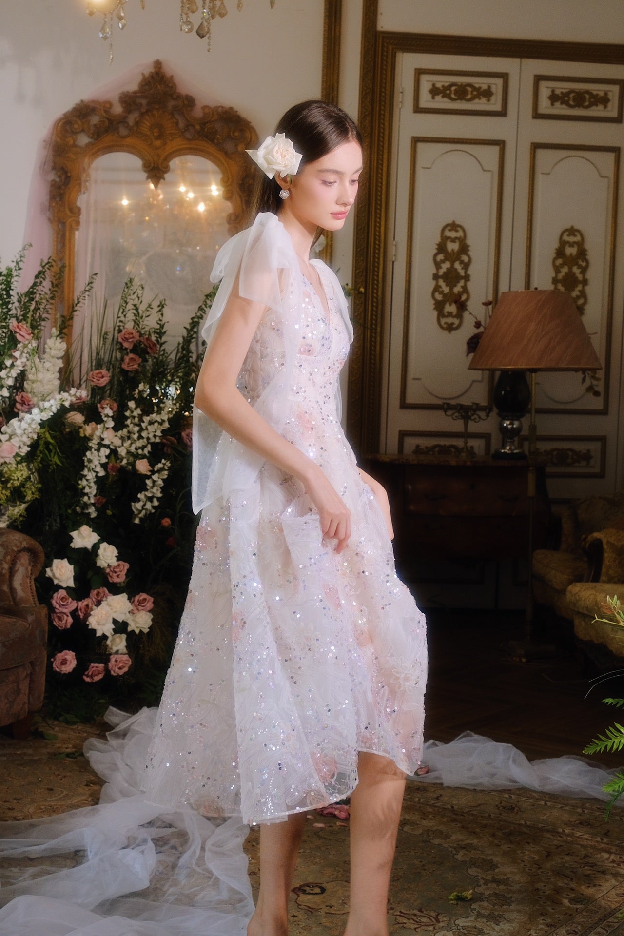 Wardrobes by chen Crystal sequin embroidered dress