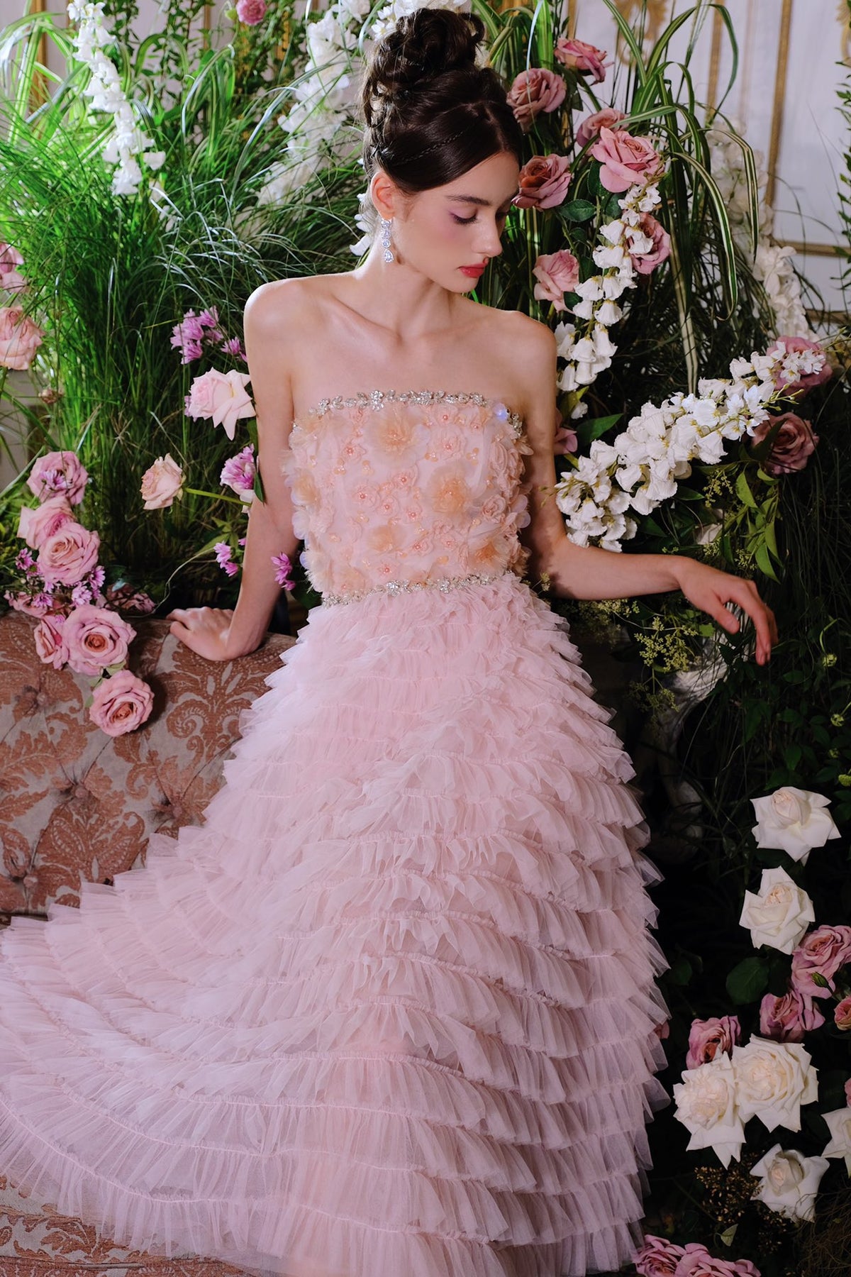 Wardrobes by chen Pearl sequin cake dress