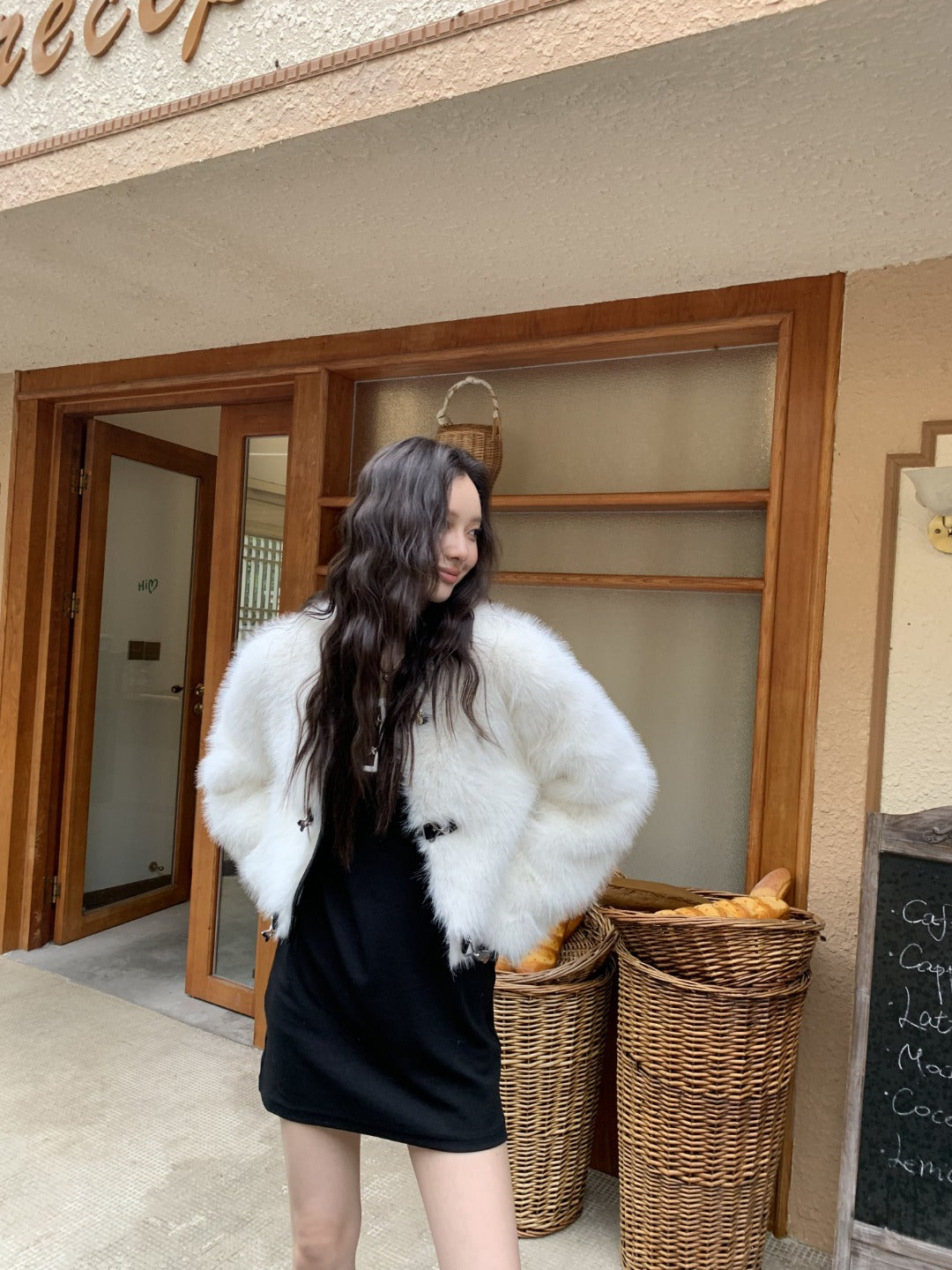 LAFREEDOM SALE LAF331027 White Fur Coat
