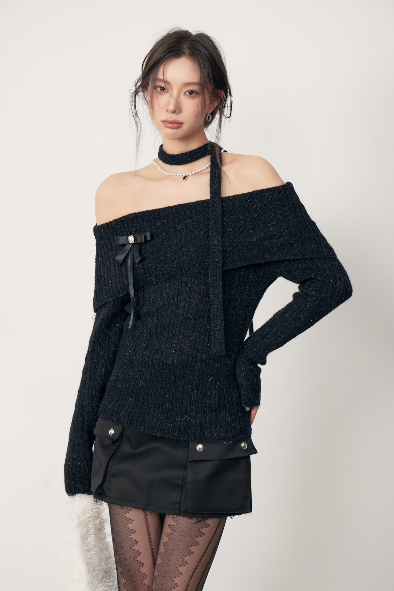 LAFREEDOM Sequin Off-shoulder Sweater